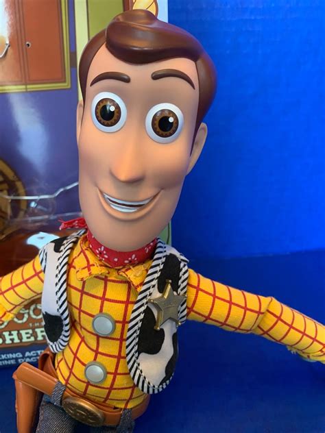 ブランド Disney Woody Interactive Talking Action Figure Toy Story 4 15