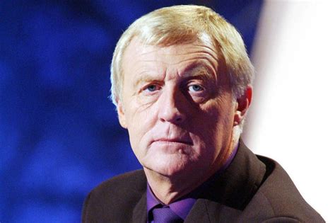 The claim was diana ingram and whittock coughed from the audience to help charles ingram answer the 15 questions correctly. Chris Tarrant brands Charles Ingram 'a rotter, cad and ...
