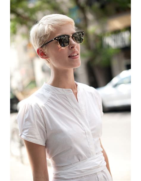 Inverted bob 4 coupes de cheveux courtes pour les. Coupe de cheveux courts femme hiver 2015 - Les plus belles ...
