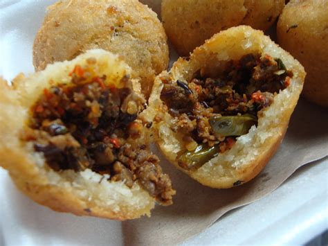 Indonesian Traditional Food Recipes: Combro I Resep Combro