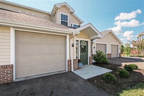 Sanctuary Grove Luxury Apartments Apartments - Canton, OH 44720