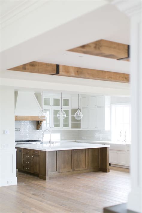 This layout also has a trapping effect. Pin by Project Allen Designs on Screenshots | Modern ...