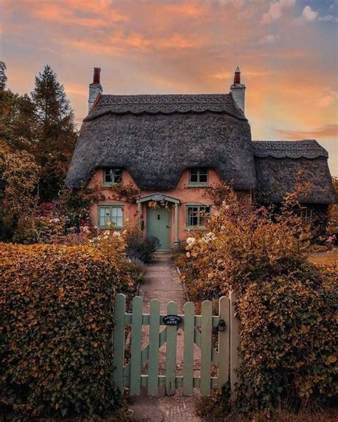 🐮☘️ 🌺 🍁 🍄 🌾 🐷🐣 — Sunsets At Home Cottage Aesthetic Cute Cottage