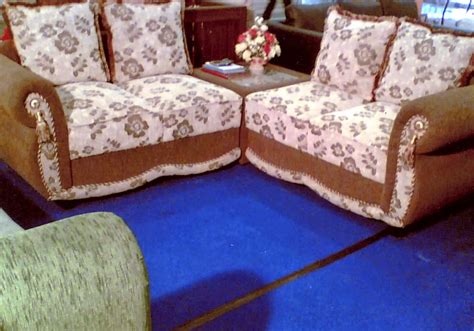 Dapatkan poin yang bisa dipakai belanja, caranya dengan login / daftar. PERLENGKAPAN RUMAH TANGGA MINIMALIS: Ragam sofa L sudut