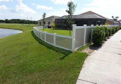 This method, unlike using a hose to spray down the fence, is pretty time consuming and can be a bit messy. How to Clean outdoor Vinyl Fence | Fence prices, Fence ...