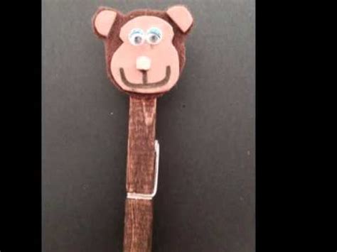 És la desinformació continuada barrejada amb la mentida, l'estupidesa i el desconeixement de què és l'humor, i això no ho han ni inventat, és la simple còpia de. De què fa gust la lluna? - YouTube