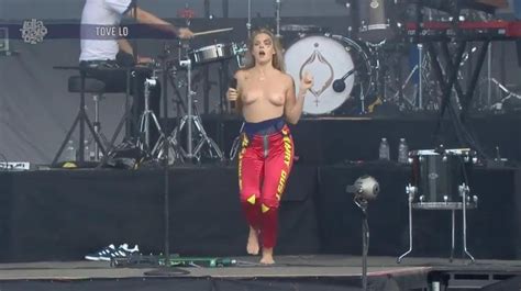 Tove Lo Topless Pics Video Thefappening