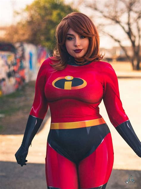 BishoujoMom Mrs Incredible Hentai Cosplay