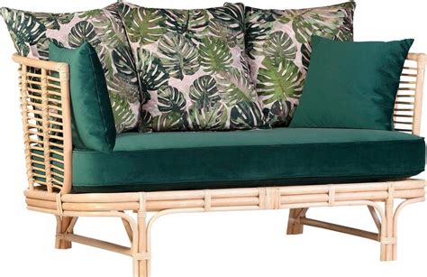 June 3 · ein helles sofa lässt einen raum großzügiger und weiter wirken. Gutmann Factory Rattansofa, mit Sitz- und Rückenkissen ...