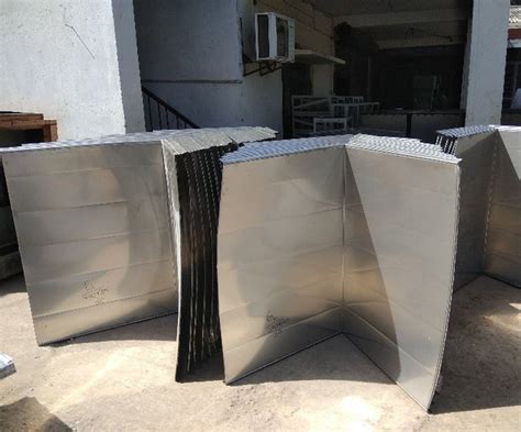 Exilon Rectangular Ss Industrial Duct For Commercial Ac Manufacturer