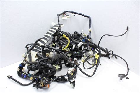 Please make sure your car fits before placing an order. 2004-2005 SUBARU FORESTER XT FXT BULK WIRE WIRING HARNESS OEM EJ255 A/T - SubieAutoParts.com