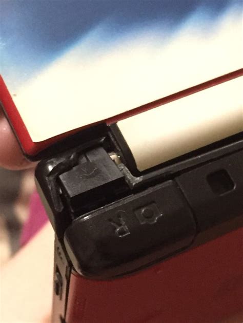So My Right 3ds Xl Hinge Is Pretty Cracked Id Like To Fix It But I Really Do Not Want To Do