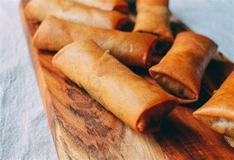 Authentic Chinese Spring Roll Recipe The Woks Of Life