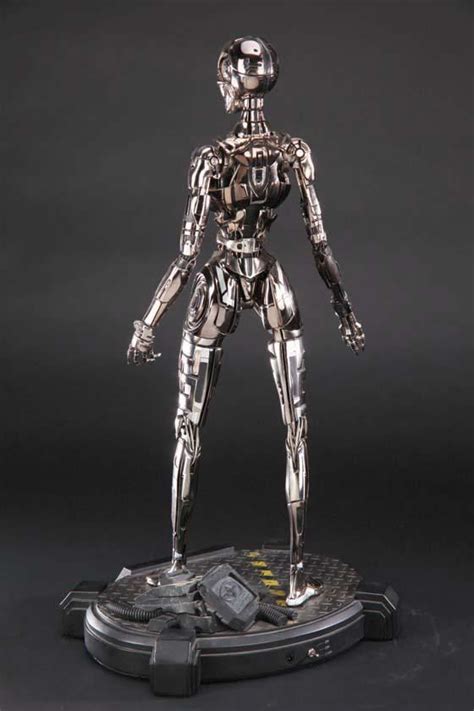 T X Terminatrix 13 Scale Endoskeleton Statue
