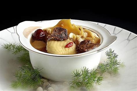 In the meantime, the seagulls have already. New look, better menu at Crystal Jade Palace, Latest Weets ...