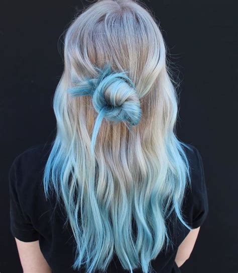 Blonde Hair With Blue Highlights Blonde And Blue Hair Teal Hair