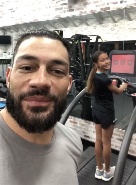 Wwe Roman Reigns And His Daughter Jojo In The Gym Father And Daughter Time Roman Reigns