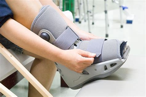 Do You Need Crutches With A Walking Boot Alternatives