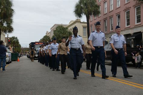 Team Charleston Marches In Historic Veterans Day Parade