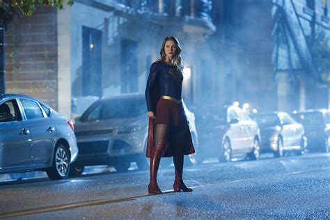 Supergirl The Complete Second Season Soars Into My Dvd Player Mommy S Busy Go Ask Daddy