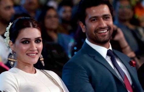 kriti sanon and vicky kaushal continue their award ritual extend by winning an award together