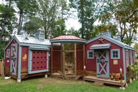 Awesome And Interesting Chicken Coops For The Backyard Homesfeed