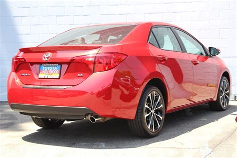 Pre Owned 2018 Toyota Corolla Se 4d Sedan In Hollywood 24591 Lacarguy