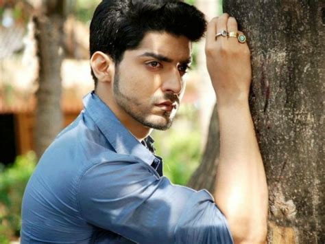 Maan singh khurana:the restless soul!! Gurmeet Choudhary Images HD Wallpaper - all 4u wallpaper