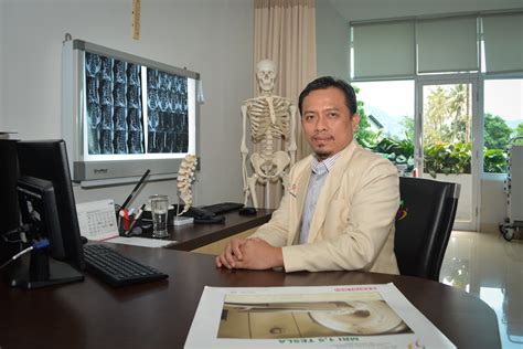 Praktek Dokter Tulang Di Padang Jadwal Dokter