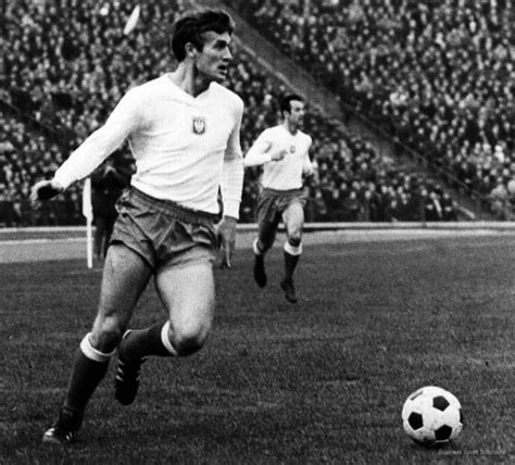 Robert gadocha ● amazing polish winger ● skills , dribbling ,assists in 1974 fifa world cup. Największe sukcesy Reprezentacji Polski - Histori piłki noznej