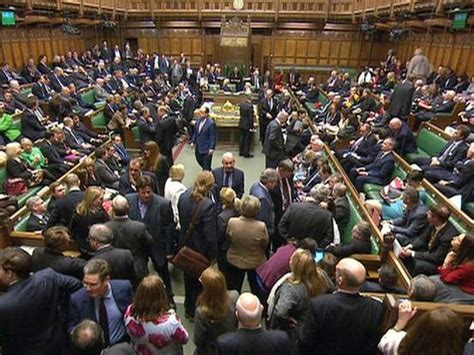 Isis Is Committing Genocide Against Yazidis And Christians British Mps Unanimously Declare