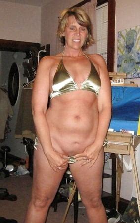 Thick And Sexy Bbw Milf Models Gold Bikini At Home Pics Xhamster