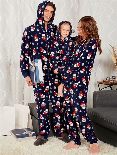 Salade Point Efficacité Seturi De Pijamale De Craciun Pentru Toata Familia Relation Amicale Fait