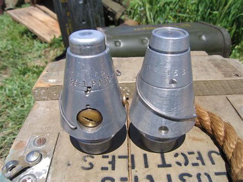 90th Idpg Mortar Fuze M52 M53 Comparison