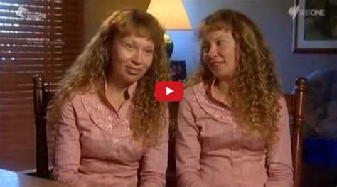 People Are Freaked Out By These Twins Who Are Truly Identical In Every Way