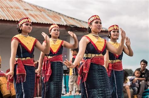 Tari Tradisional Dari Daerah Sumatera Dari Aceh Hingga Lampung