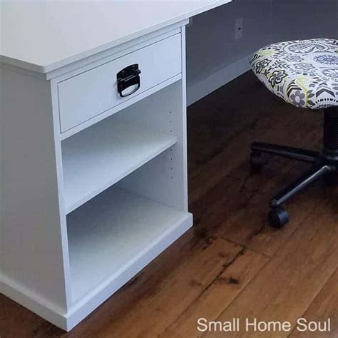 Follow these free l shaped desk plans to create this l shaped desk. DIY L Shaped Desk - One Room Challenge Week 4 - Small Home ...
