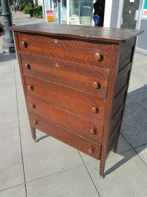 Barn furniture offers wide selection of oak furniture since 1945. What the faux? - Saw Nail and Paint