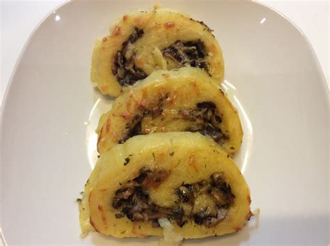 We did not find results for: ROTOLO DI PATATE RIPIENO DI FUNGHI | In cucina con Lilly