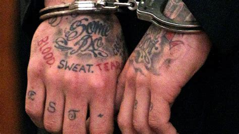 Aggregate 59 Gang Blood Tattoos Latest Esthdonghoadian