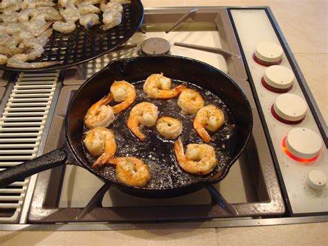 Reheating cooked shrimps in the microwave (amazon) is probably the easiest and fastest way to do it. SuperCaliEthnicFreshFlair: Pan Seared Cold-Smoked Shrimp