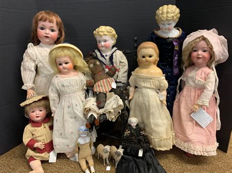 Apr 15 | Antique and Collectable Doll & Toy Estate Sale | Shoreline, WA