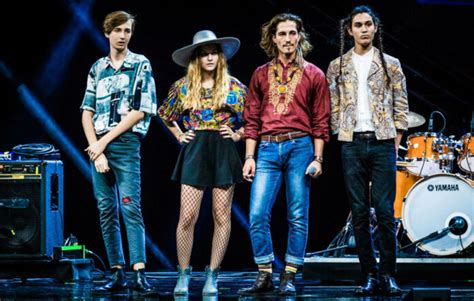 Zitti e buoni è il brano con cui i måneskin hanno vinto il festival di sanremo 2021, ottenendo inoltre la possibilità di rappresentare l'italia all'eurovision strofa 2 e buonasera, signore e signori fuori gli attori vi conviene toccarvi i coglioni vi conviene stare zitti e buoni qui la gente è strana tipo. Måneskin: "Zitti e buoni" a Sanremo ~ Spettacolo Periodico ...