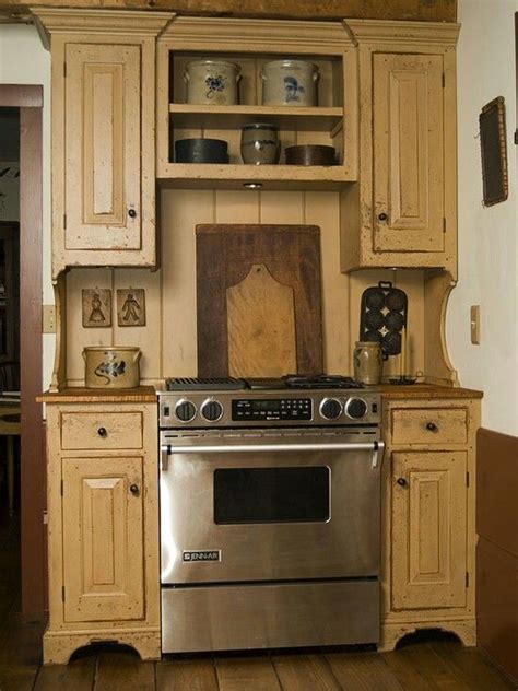 People talk about fried pork chops, fried chicken and hamburger steak. Perfect paint color and texture | Country kitchen designs ...