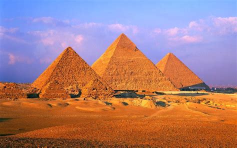 comentario pirámides de gizá · gizeh arquitectura historia del arte aula de historia