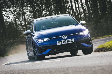 Volkswagen golf r 2021