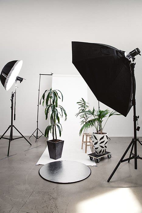 8 Ways To Find Cheap Or Free Photography Studio Rentals Expertphotography