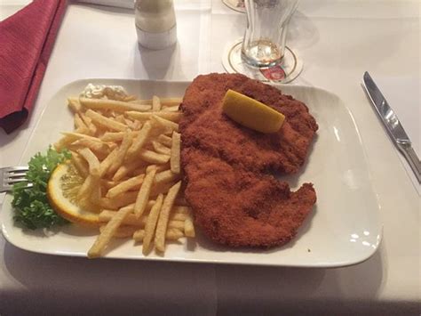 Bewertungen, hotelbilder & top angebote: HAUS GERMANIA, Erftstadt - Restaurant Bewertungen ...