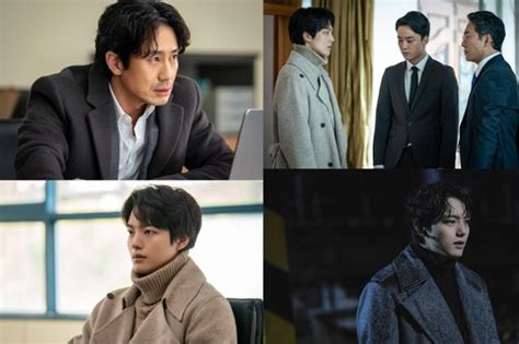 괴물 같은 두 남자의 심리 추적 스릴러 #괴물 #신하균 #여진구. '괴물' 신하균, 여진구 긴급 체포! 감찰조사실에서 팽팽한 신경전