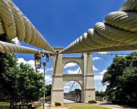 Waco Tx Bridgeworks Waco Suspension Bridge Trip